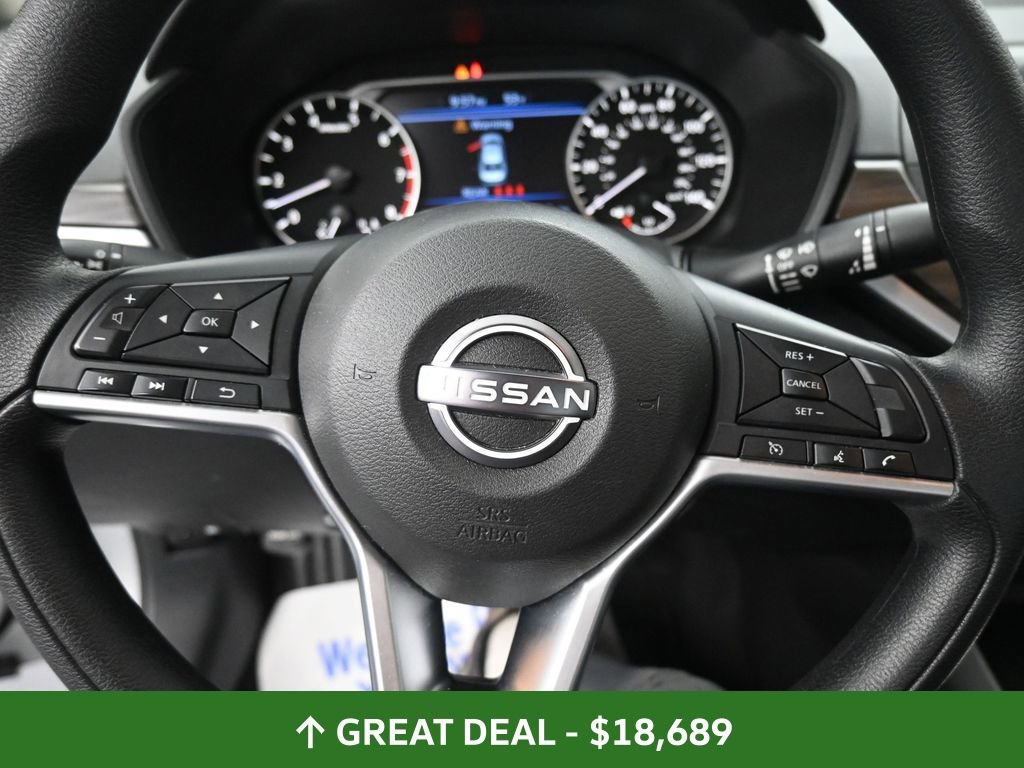 Used 2024 Nissan Altima 2.5 SV image 37