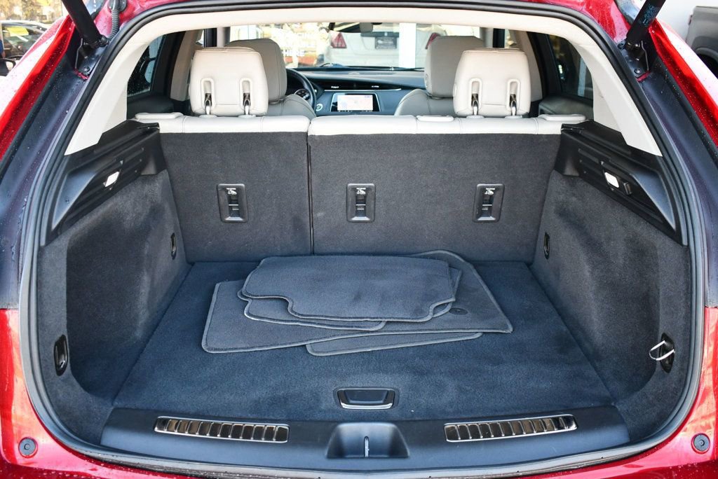 Used 2021 Cadillac XT4 Premium Luxury w/ Driver Awareness Package image 16