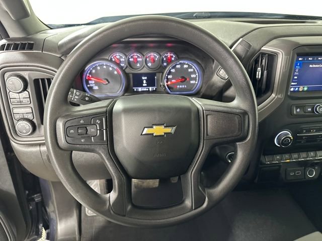 Used 2023 Chevrolet Silverado 1500 Custom image 14