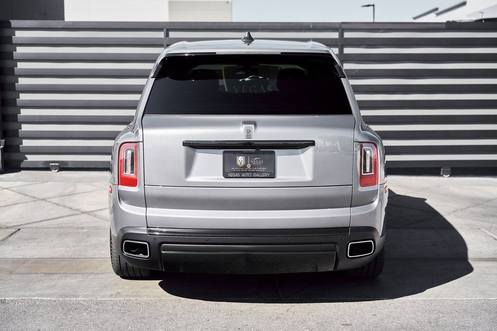 Used 2023 Rolls-Royce Cullinan image 17