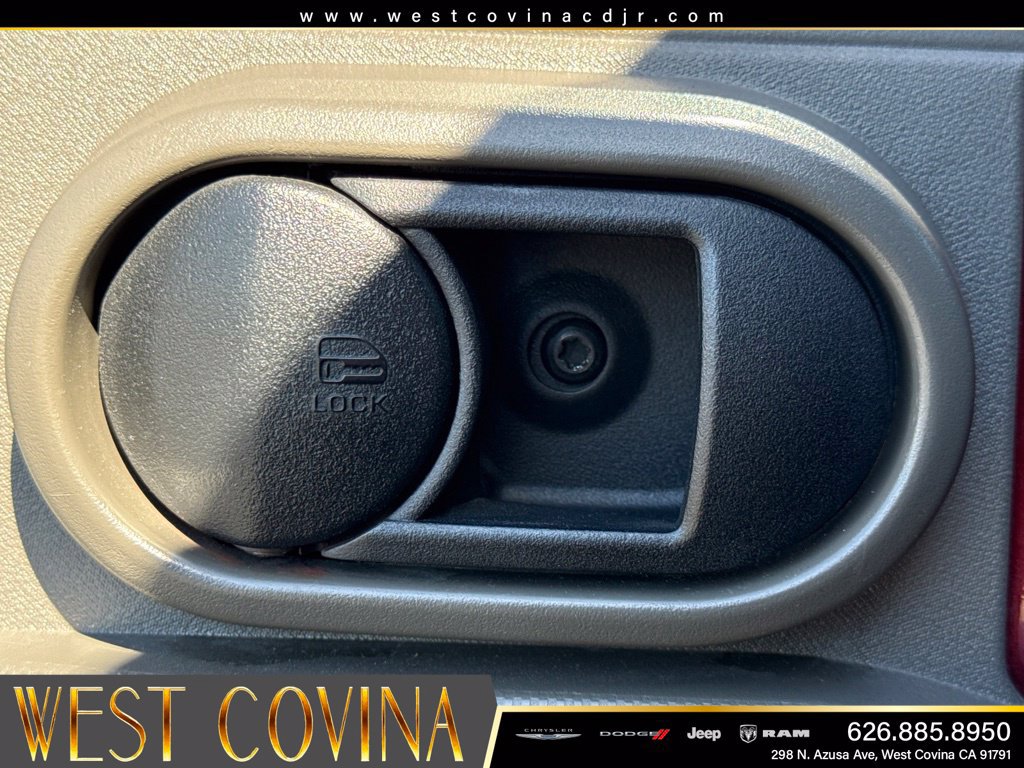 Used 2008 Jeep Wrangler Rubicon w/ Dual Top Group AWD/4WD image 14