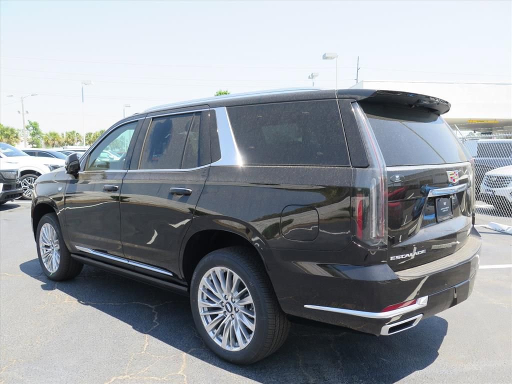 New 2026 Cadillac Escalade Luxury w/ Touring Package AWD/4WD image 5