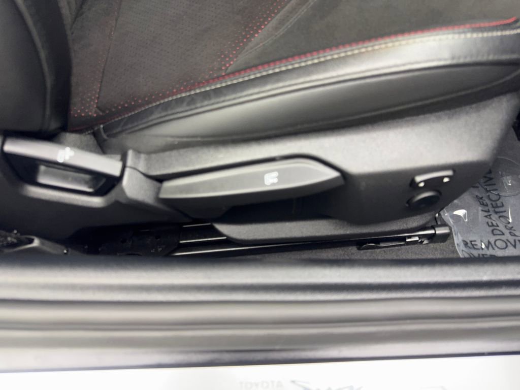 Used 2023 Toyota Supra w/ Safety & Technology Package image 40