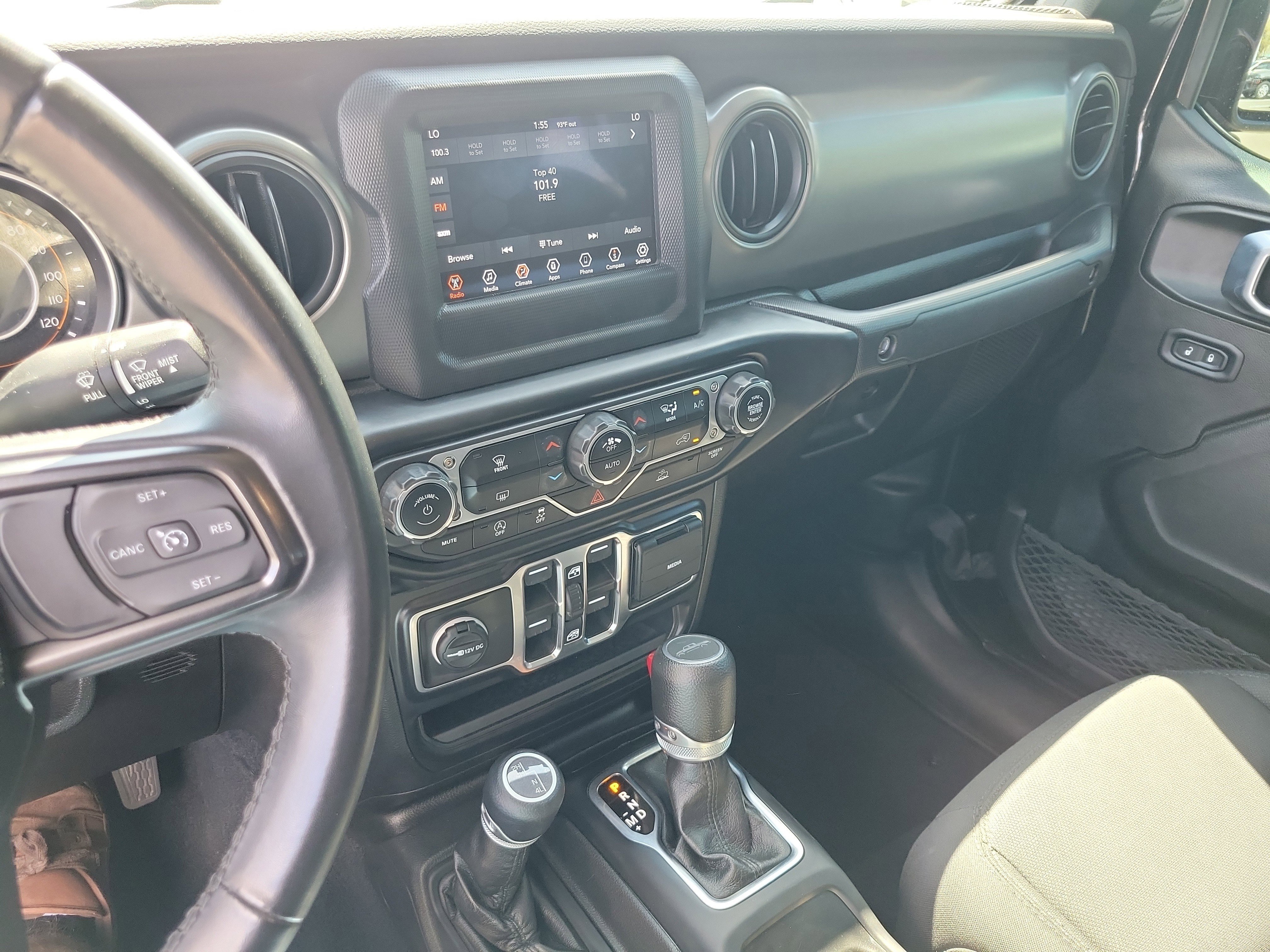 Used 2022 Jeep Gladiator Sport image 22