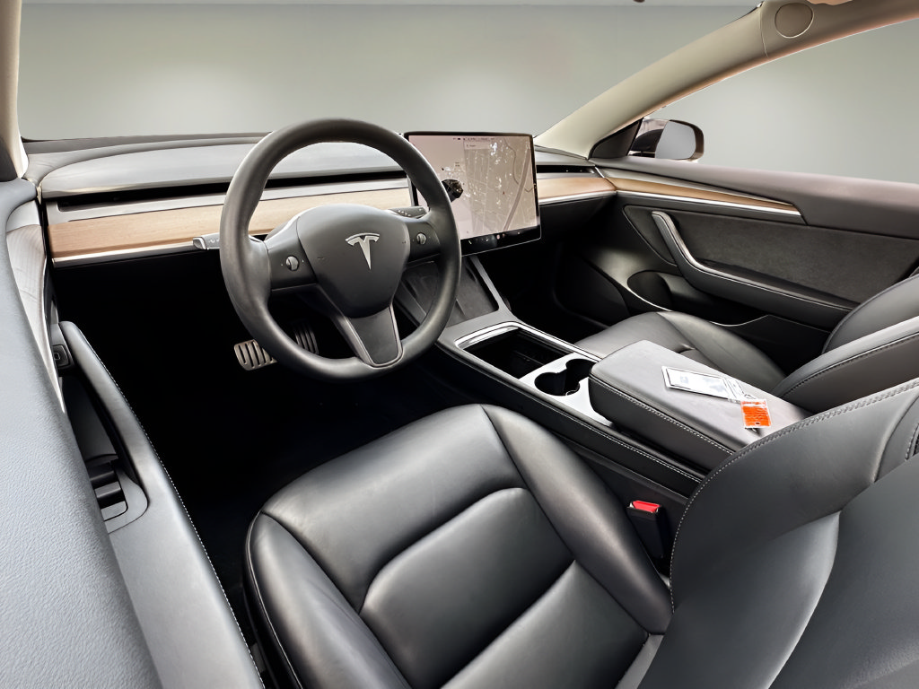 Used 2022 Tesla Model 3 Performance AWD/4WD image 17