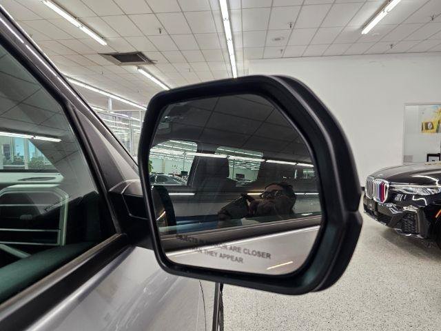 Used 2023 Toyota Tundra SR5 AWD/4WD image 38