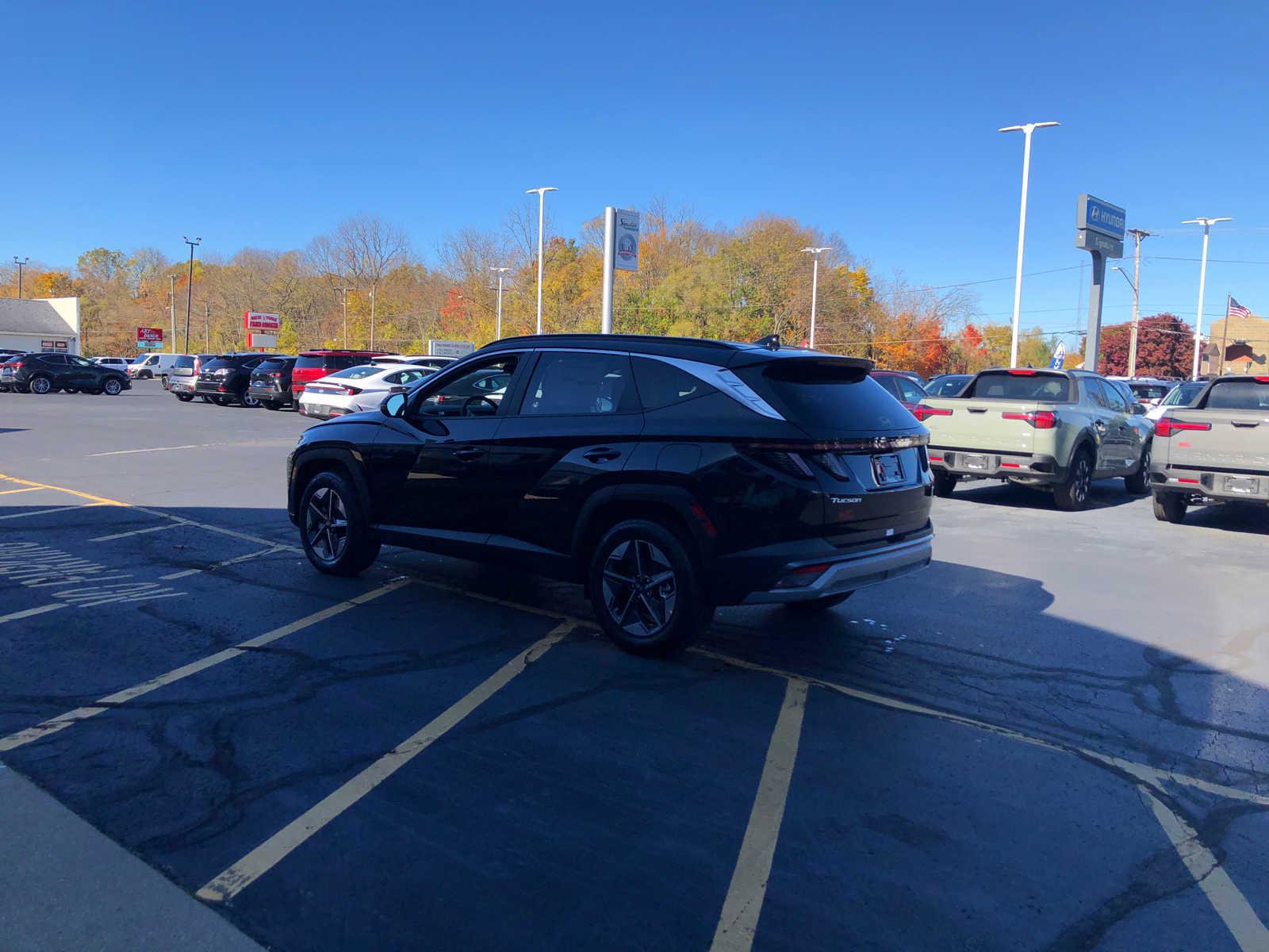 New 2026 Hyundai Tucson SEL image 2