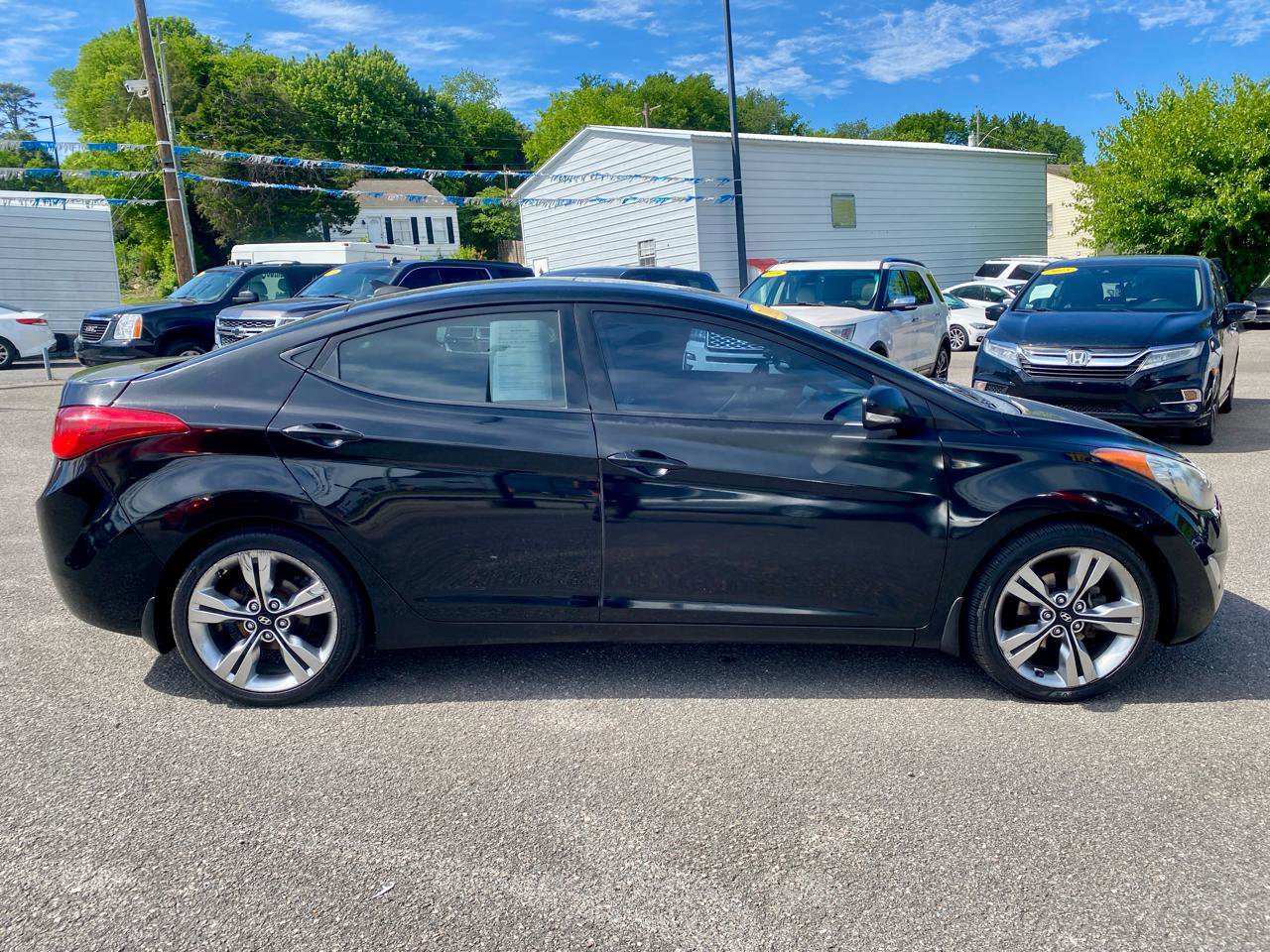 Used 2013 Hyundai Elantra Limited FWD image 8