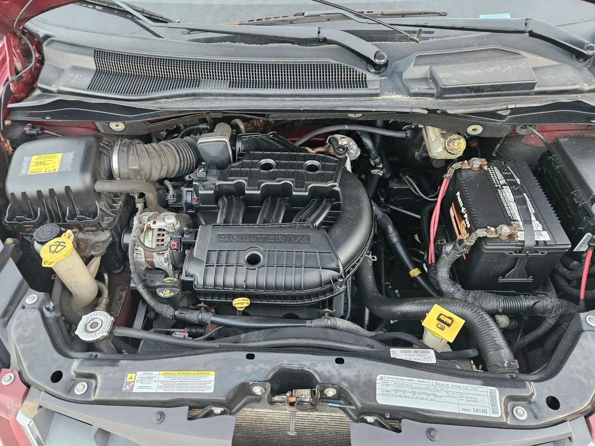 Used 2010 Chrysler Town & Country Limited FWD image 22