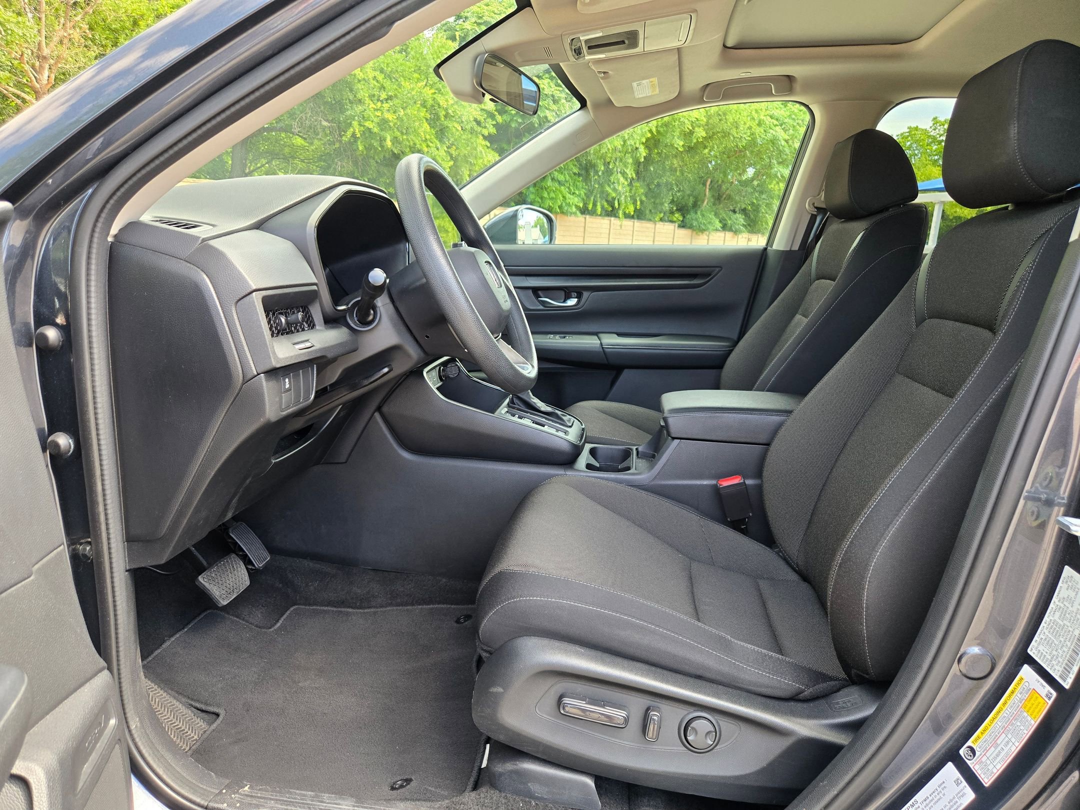 Used 2024 Honda CR-V EX image 9
