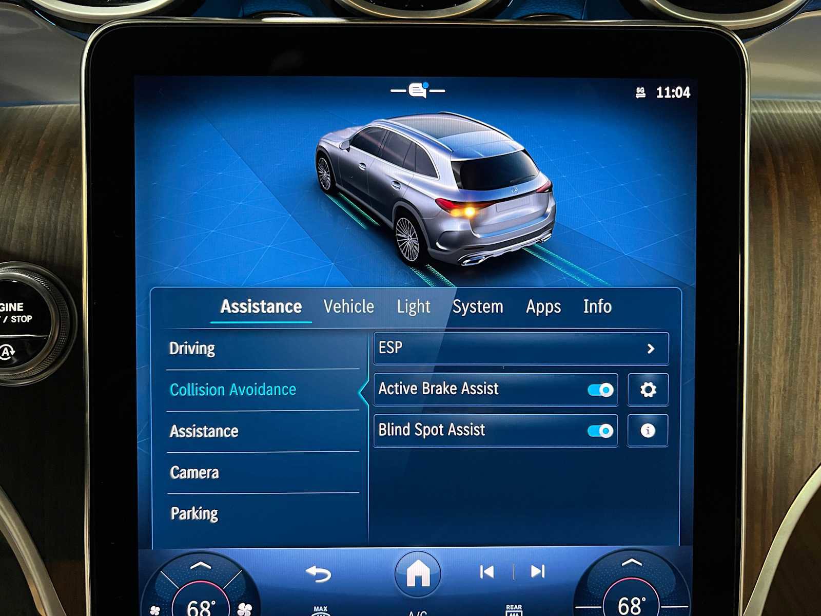 Certified 2025 Mercedes-Benz GLC 300 4MATIC image 36