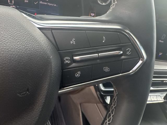 Used 2024 Chevrolet Traverse LT w/ LPO, Floor Liner Package FWD image 34