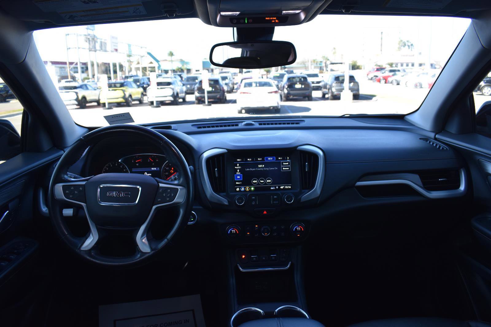 Used 2020 GMC Terrain SLT image 24