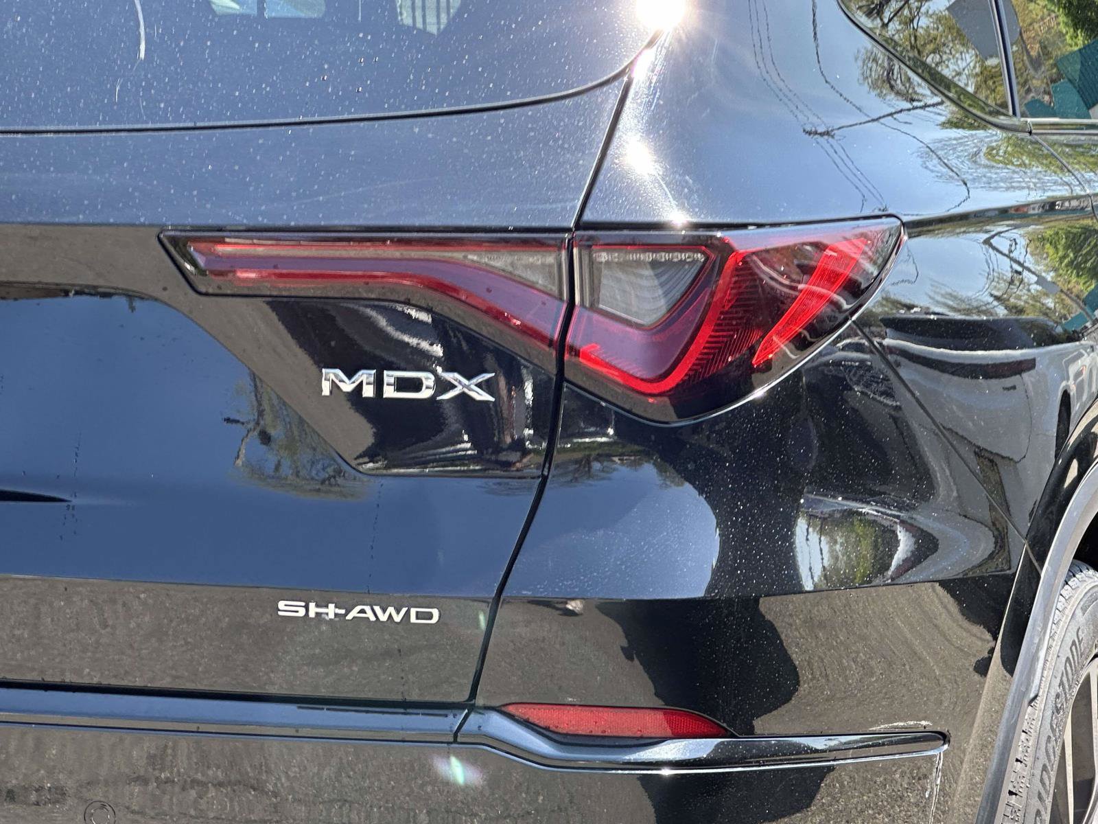 Used 2023 Acura MDX A-Spec AWD/4WD image 11