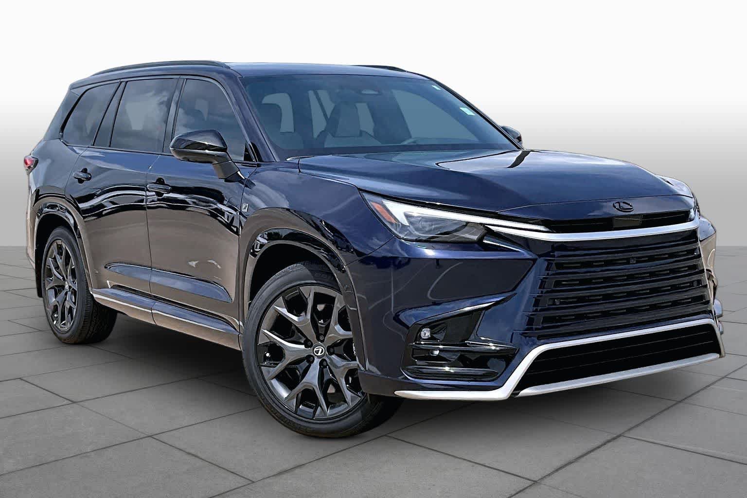 New 2026 Lexus TX 500h AWD w/ Technology Package image 2