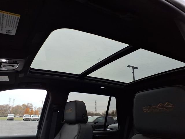 New 2026 Chevrolet Tahoe High Country image 9