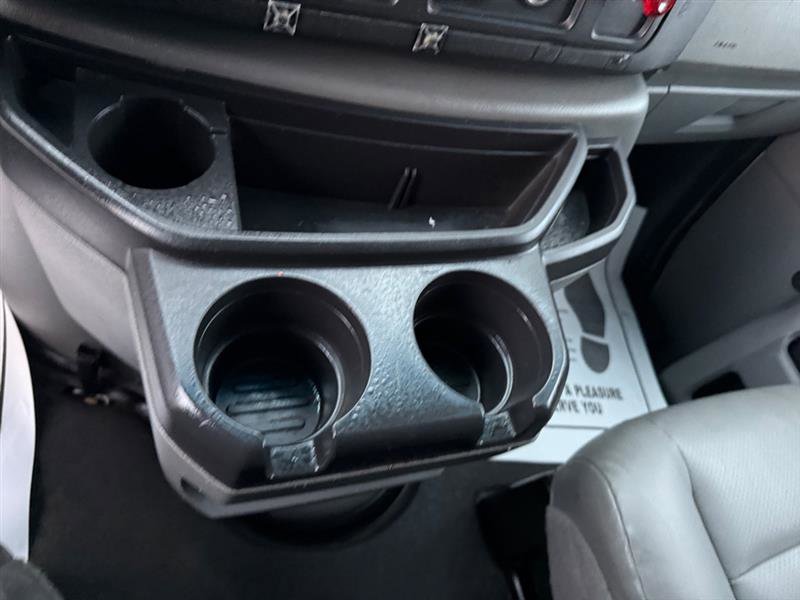 Used 2011 Ford E-250 and Econoline 250 image 26