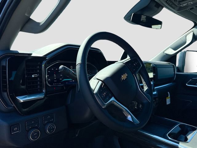 New 2026 Chevrolet Silverado 3500 LT image 18