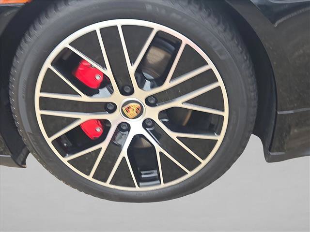 Used 2020 Porsche Taycan 4S AWD/4WD image 20
