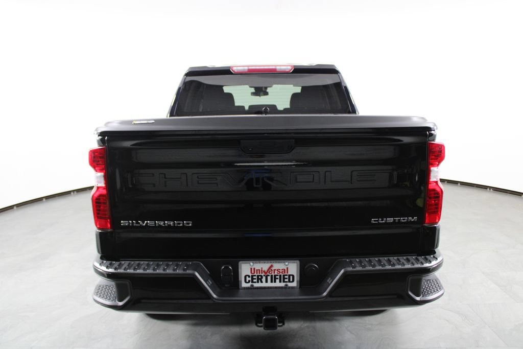 Used 2024 Chevrolet Silverado 1500 Custom RWD image 10