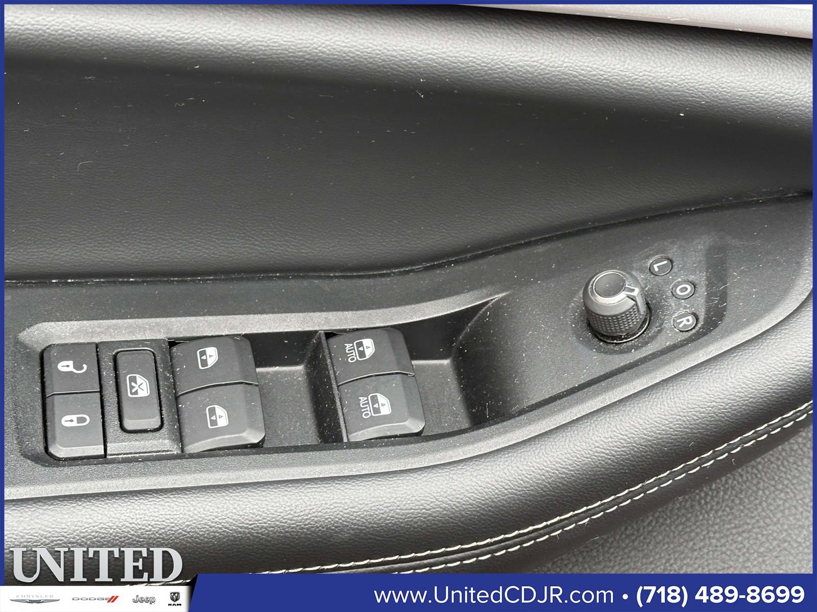 Used 2022 Jeep Grand Cherokee L Limited image 15