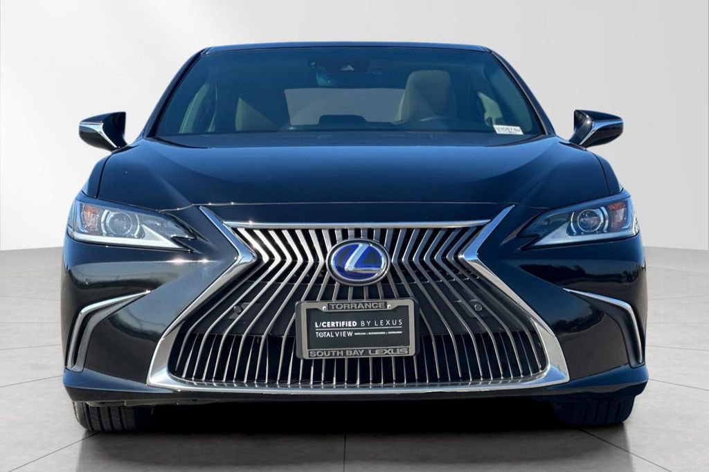 Certified 2020 Lexus ES 300h w/ Premium Package image 9