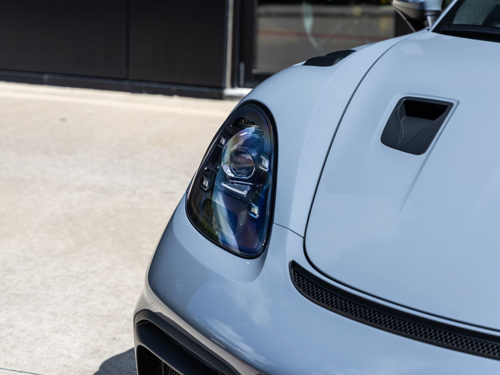 Certified 2025 Porsche 718 Boxster Spyder RS RWD image 19