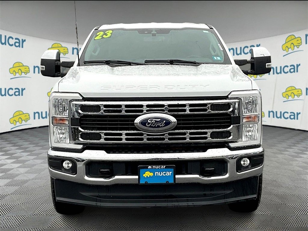 Used 2023 Ford F250 XLT image 2