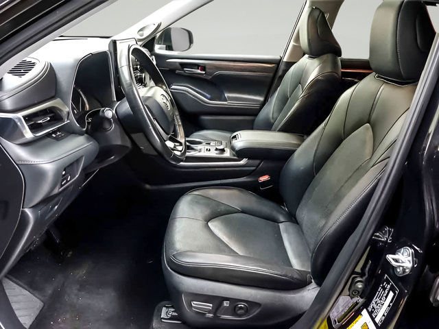 Used 2022 Toyota Highlander Limited AWD/4WD image 8