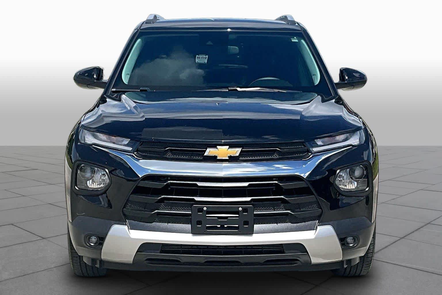 Used 2023 Chevrolet TrailBlazer LT FWD image 3