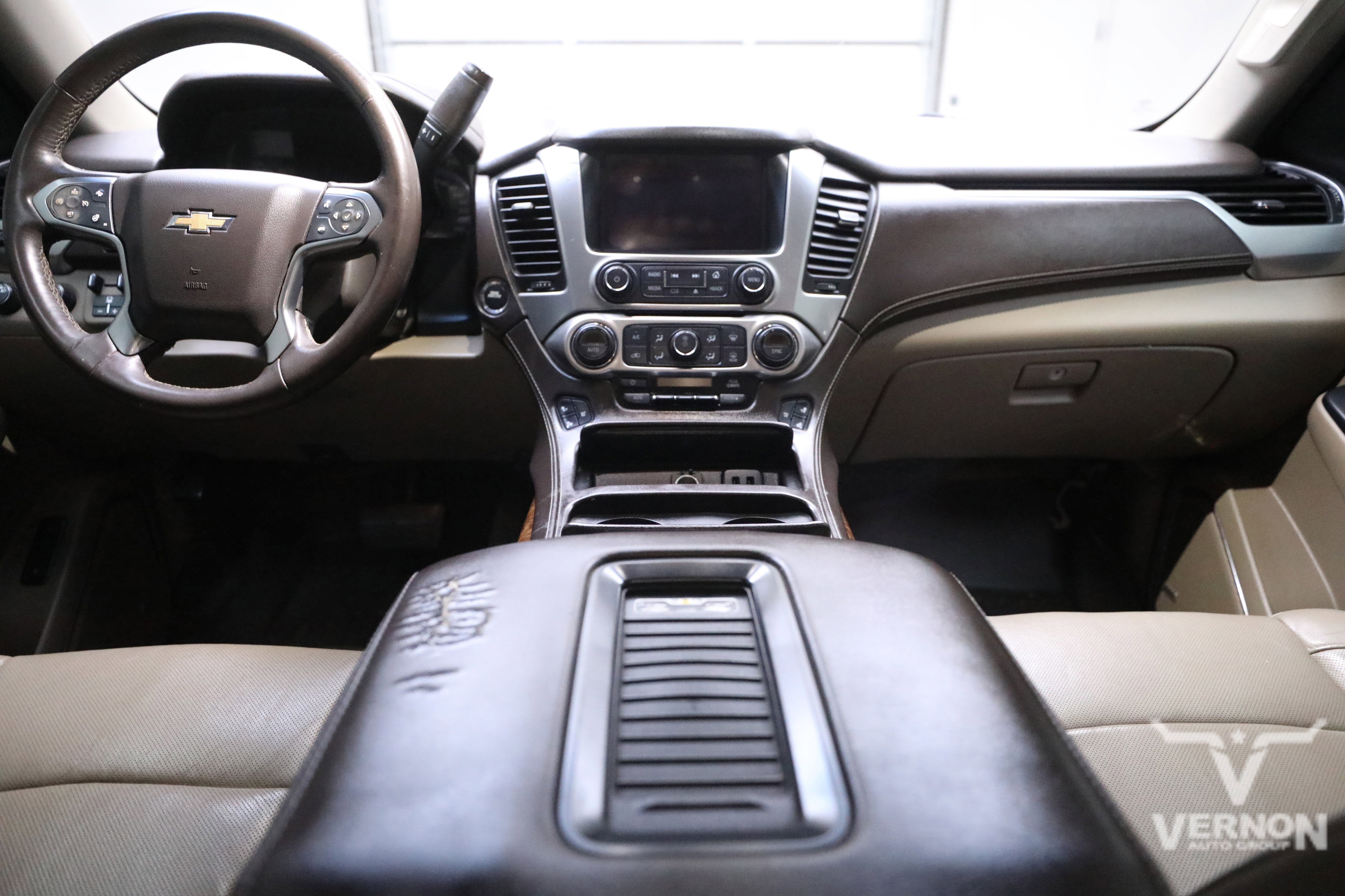 Used 2016 Chevrolet Suburban LTZ image 13