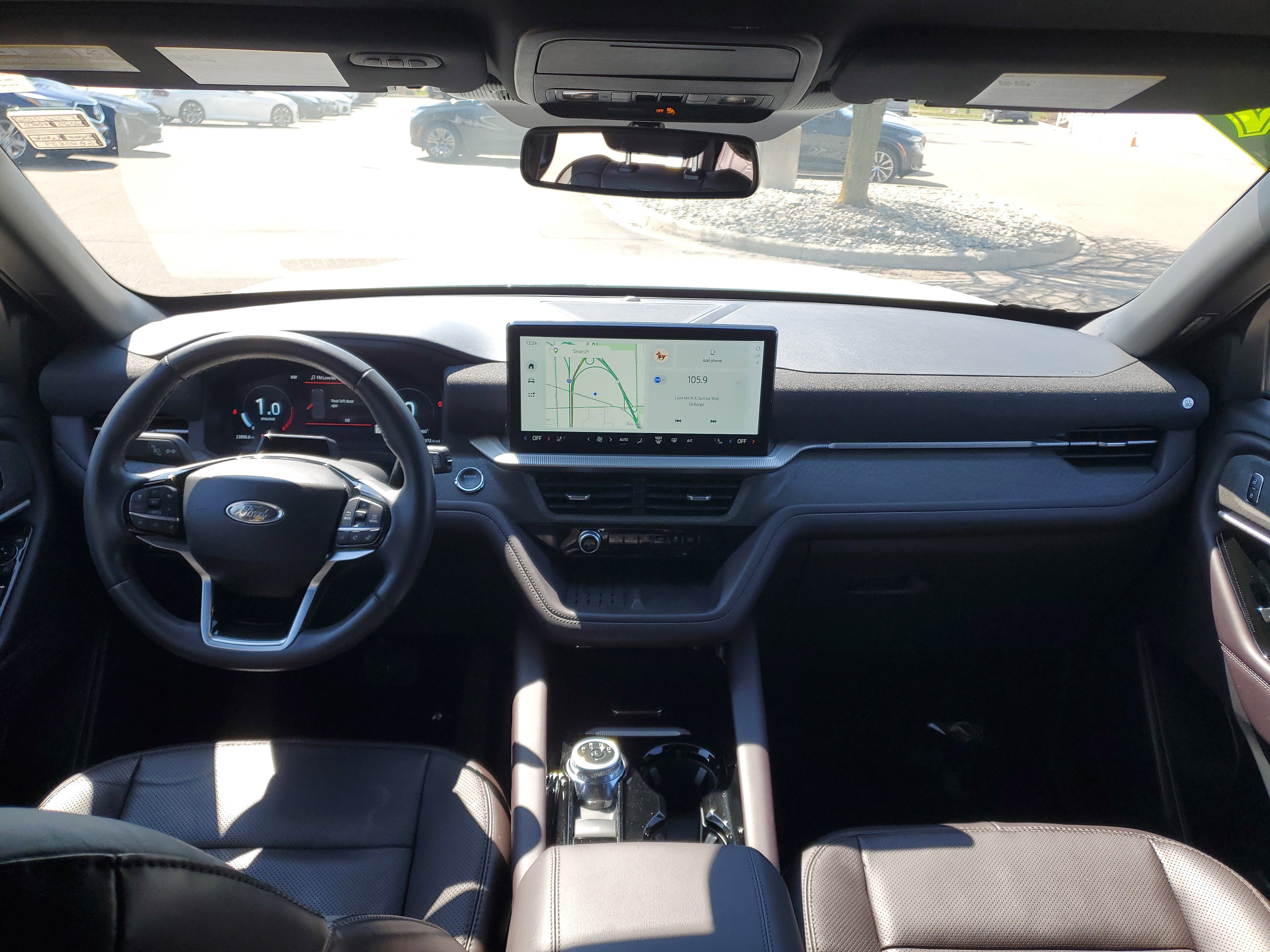 Used 2025 Ford Explorer Platinum w/ Ultimate Package image 22