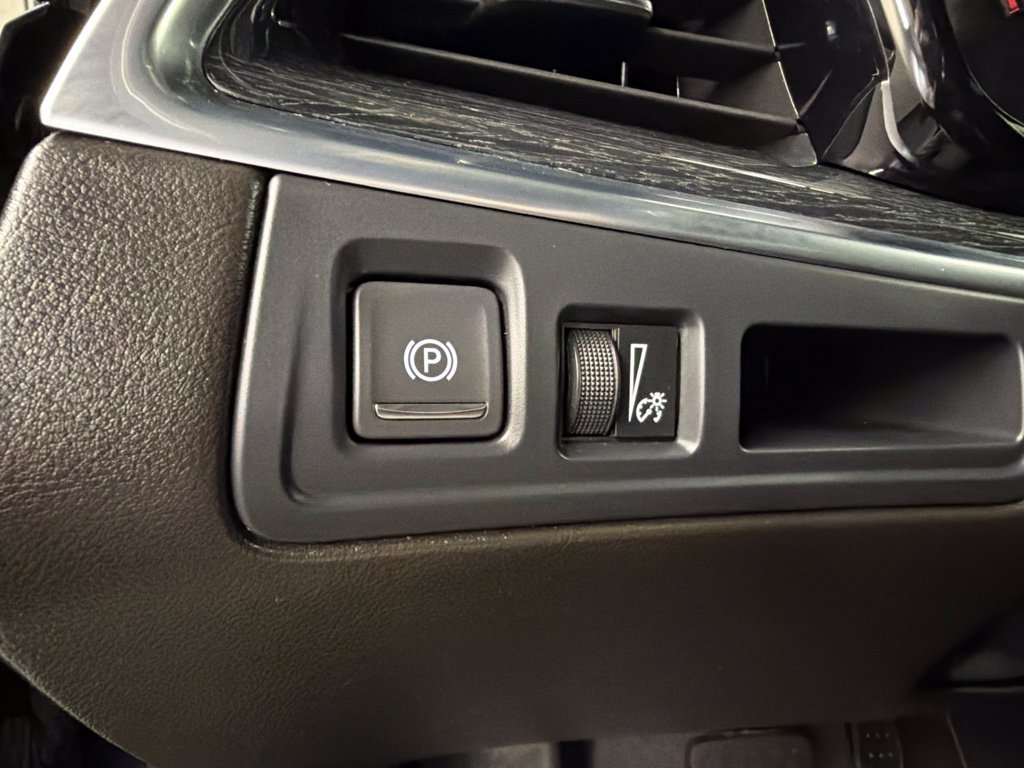 Used 2023 Cadillac XT5 Premium Luxury AWD/4WD image 24