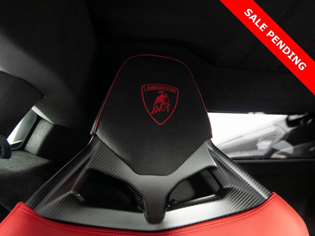 Used 2024 Lamborghini Revuelto AWD/4WD image 39