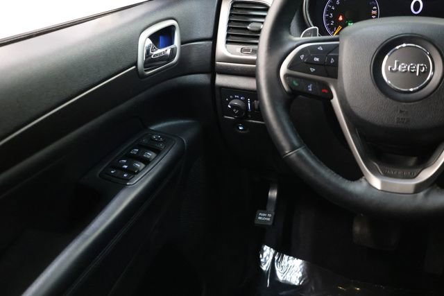 Used 2017 Jeep Grand Cherokee Altitude image 68