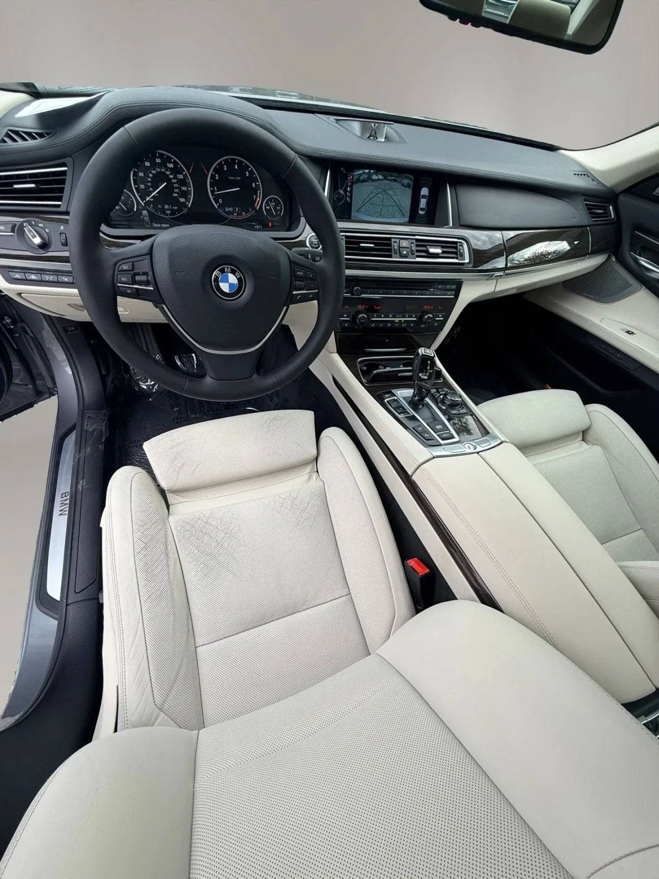 Used 2013 BMW 750Li RWD image 28