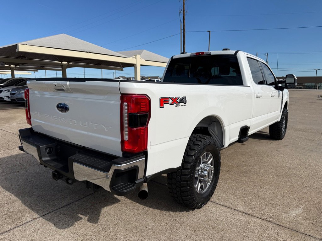 Used 2023 Ford F250 Lariat w/ FX4 Off-Road Package AWD/4WD image 7