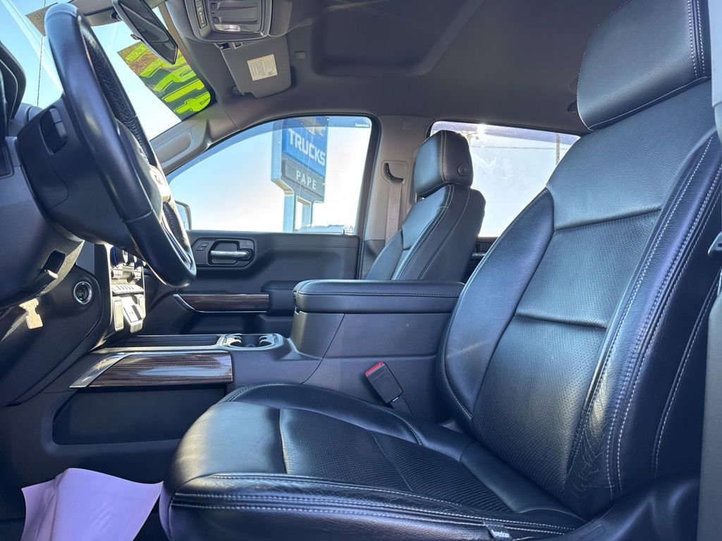 Used 2021 Chevrolet Silverado 1500 LT Trail Boss w/ LPO, Dark Essentials Package image 16