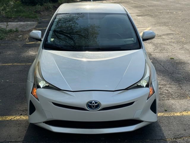 Used 2016 Toyota Prius Two FWD image 2