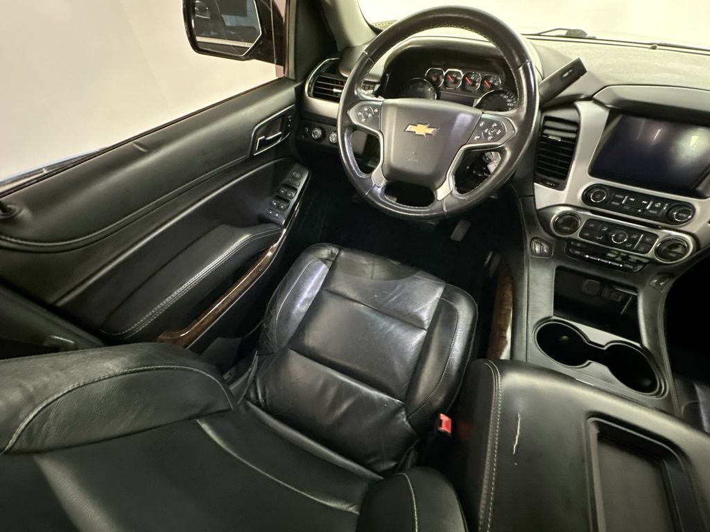Used 2019 Chevrolet Suburban LT AWD/4WD image 9