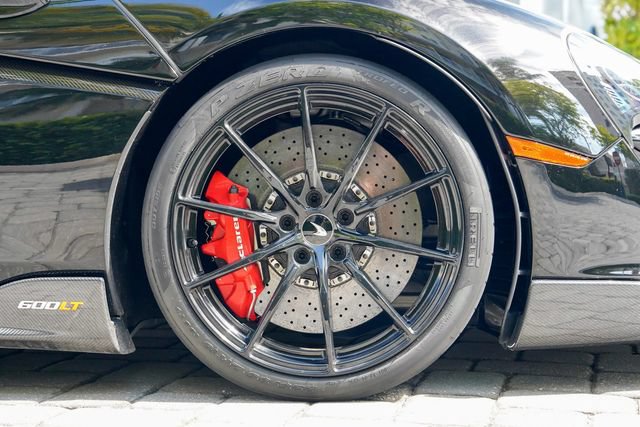 Used 2019 McLaren 600LT RWD image 35
