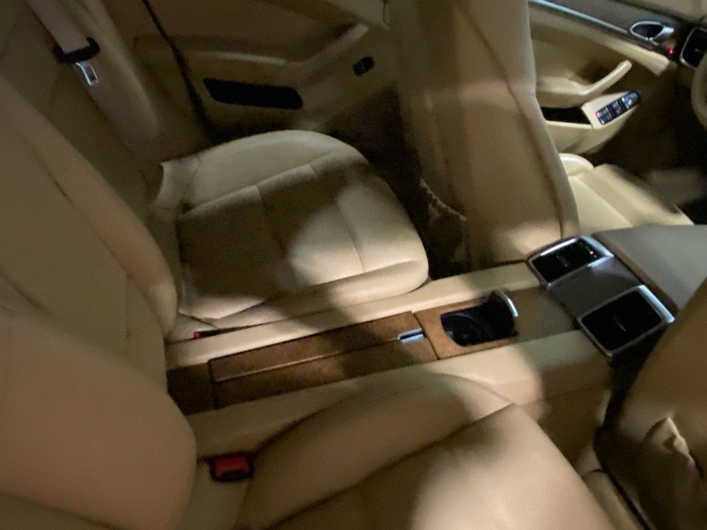 Used 2011 Porsche Panamera image 32