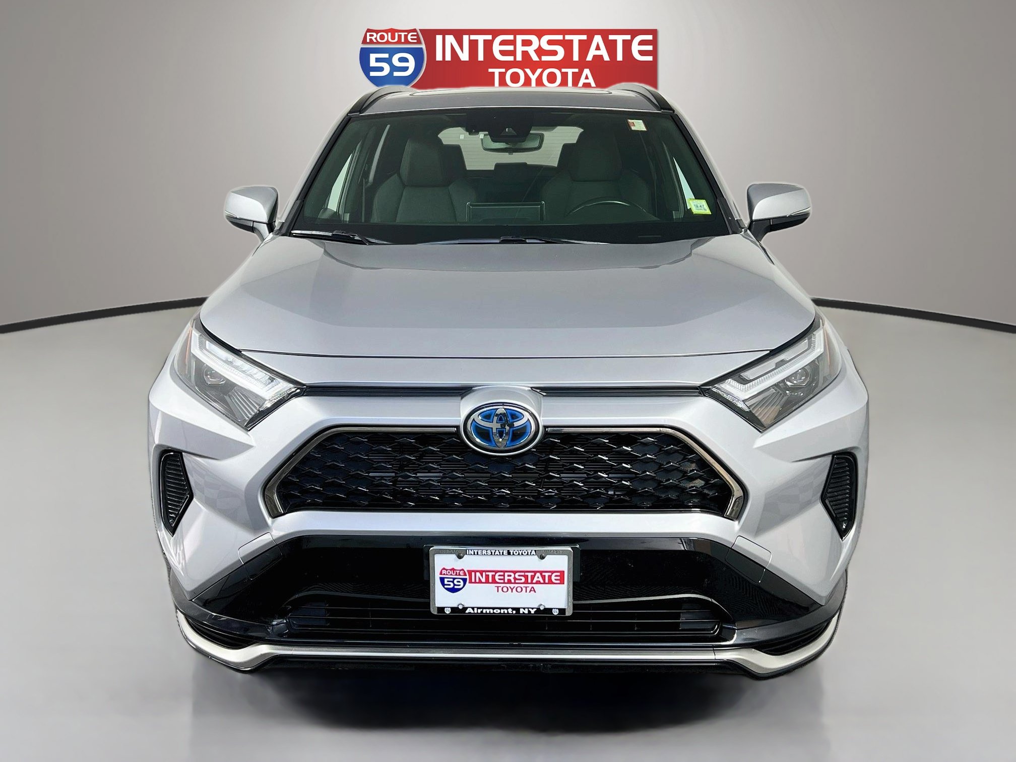 Used 2024 Toyota RAV4 SE w/ Weather & Moonroof Package AWD/4WD image 2