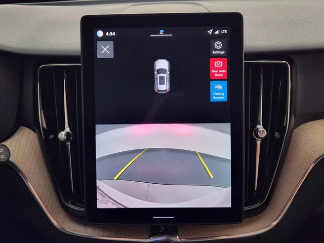 New 2026 Volvo XC60 B5 Core image 18