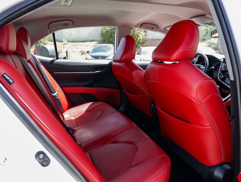 Used 2022 Toyota Camry XSE FWD image 21