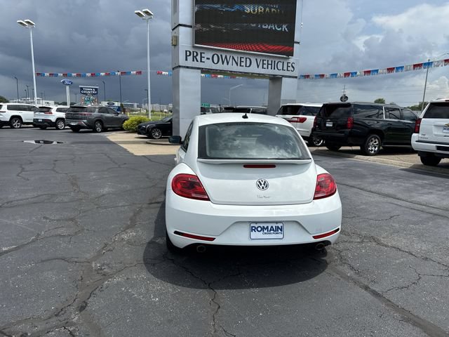 Used 2015 Volkswagen Beetle R-Line FWD image 4