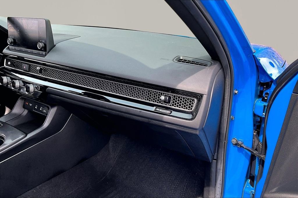 Certified 2025 Honda Civic Sport image 18