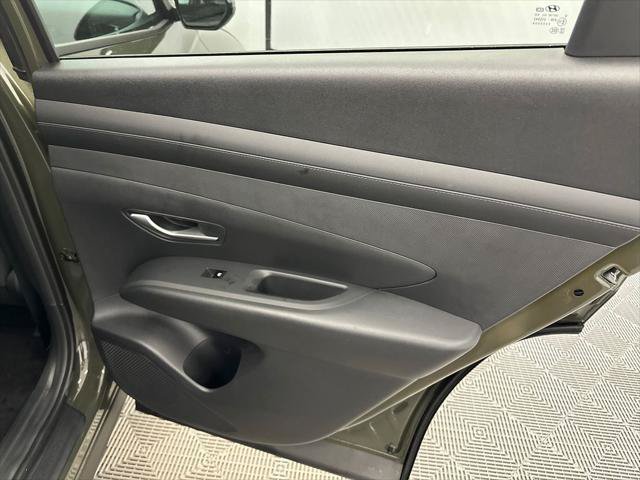 New 2026 Hyundai Tucson SEL FWD image 17