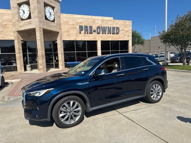 Used 2021 INFINITI QX50 Luxe w/ Cargo Package AWD/4WD image 1