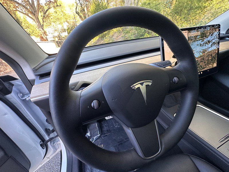Used 2022 Tesla Model Y Performance image 34